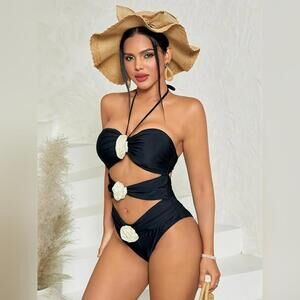 NWOT Beaudrm One Piece Halter Cut Out Flower Swimsuit, Small (4-6)